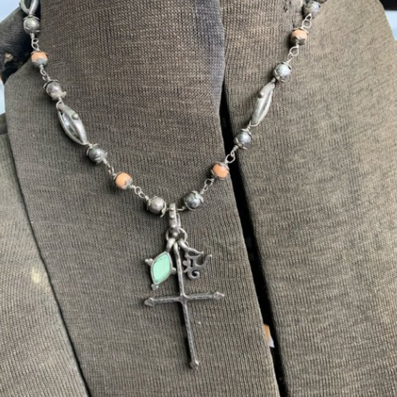 Lucky Brand cross and charms beaded necklace - Picture 8 of 8
